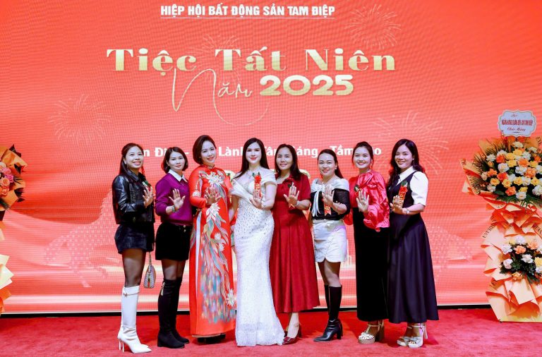 z7363282499119_a15c8486f7eb5bff06873bcc3846f080